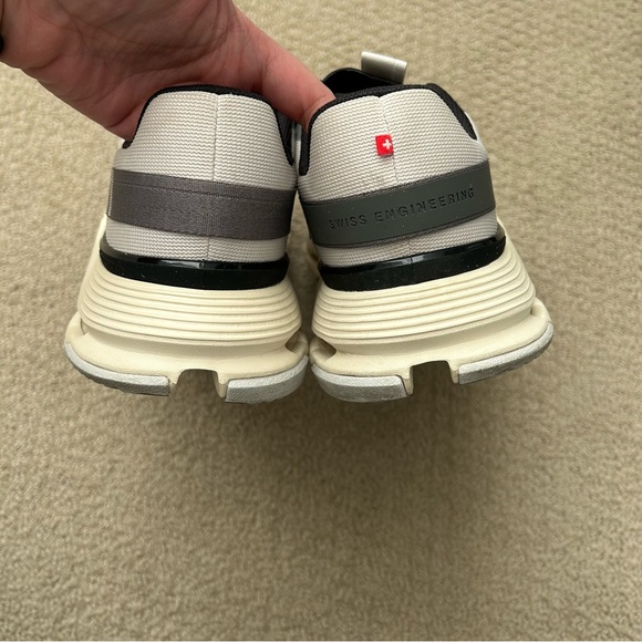 Men's On Cloudnova Form 2 Sneakers - Picture 14 of 16